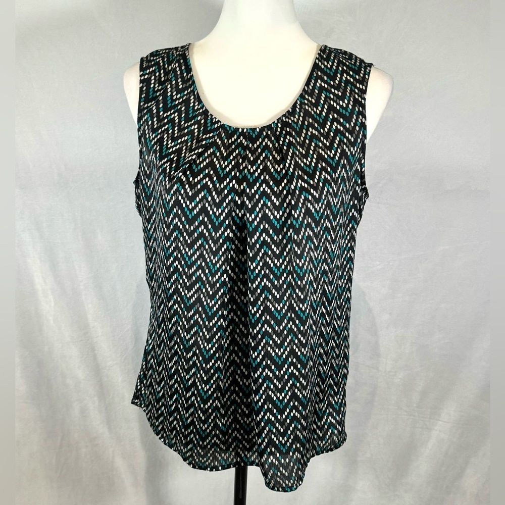 Kasper black white and teal print pleated top size medium